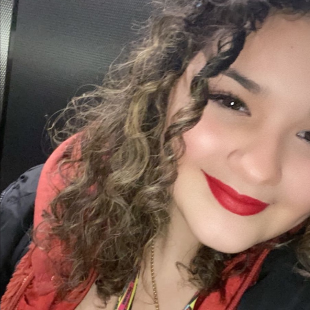 Meet your Posher, Allie